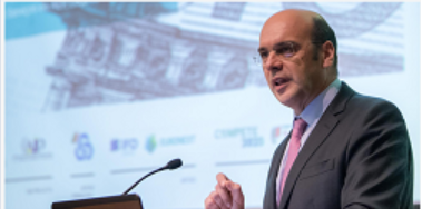 CCIP- À Conversa com Pedro Siza Vieira: Os incentivos à retoma da atividade económica - 10 de março 