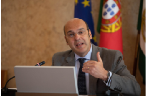 Governo pagou 1300 milhões de euros a fundo perdido às empresas entre dezembro e março