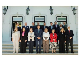 Governo entrega Programa na Assembleia da República